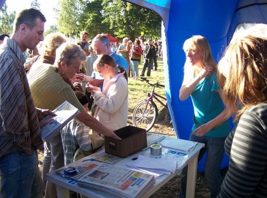 Widowiskowe zawody jeździeckie w Parku Chrobrego 812