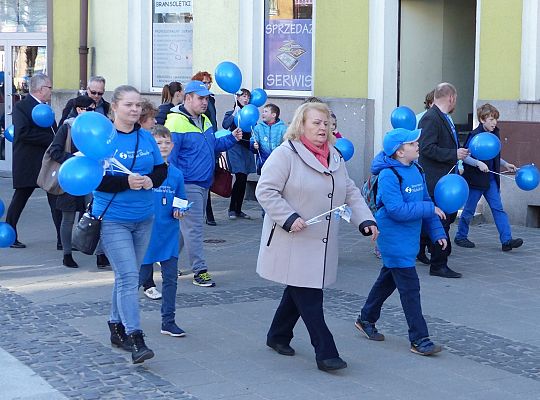 Niebieski Lębork. Podsumowanie kwietniowych Dni 23569