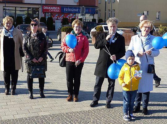 Niebieski Lębork. Podsumowanie kwietniowych Dni 23598