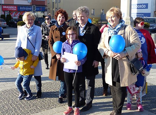 Niebieski Lębork. Podsumowanie kwietniowych Dni 23626