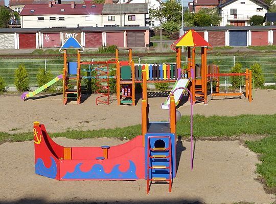 Nowy plac zabaw przy Przedszkolu nr 9 24194