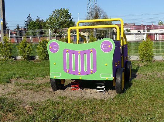 Nowy plac zabaw przy Przedszkolu nr 9 24206