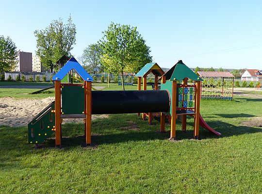 Nowy plac zabaw przy Przedszkolu nr 9 24218