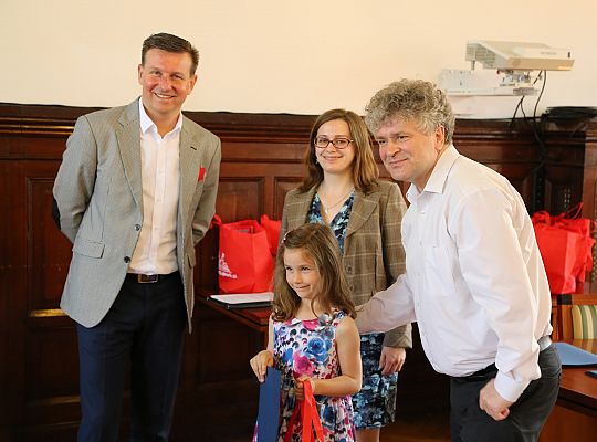 Konkursy plastyczne promujące zdrowy styl życia 24436