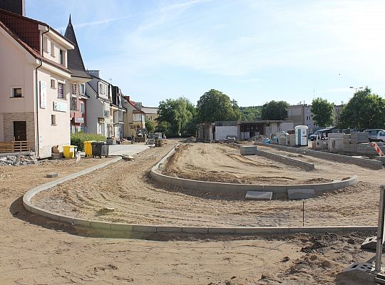 Parking w budowie. Czas na roboty brukarskie 24460