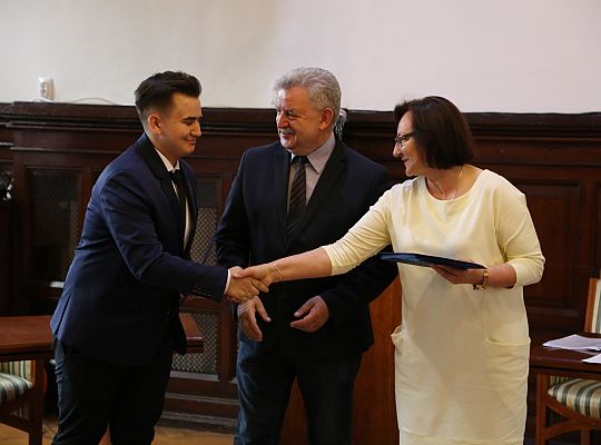 Uroczysta I Sesja III Kadencji Młodzieżowej Rady 24618