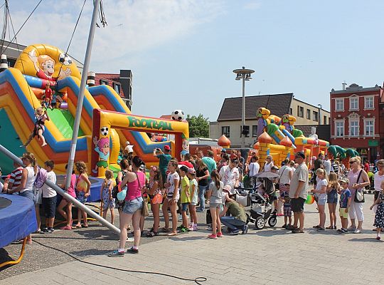 1 czerwca na placu Pokoju. Kraina dziecięcych 24791