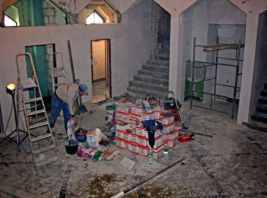 Trwają prace remontowe w budynku kina 897