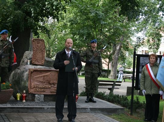Zapłonęły znicze dla tych, którzy nie wrócili z 904