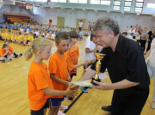 Konkurs Sportowy dla Szkół Podstawowych „Kto z nas 25194