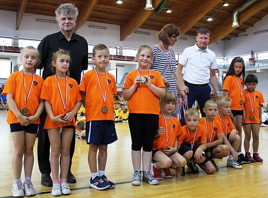 Konkurs Sportowy dla Szkół Podstawowych „Kto z nas 25197