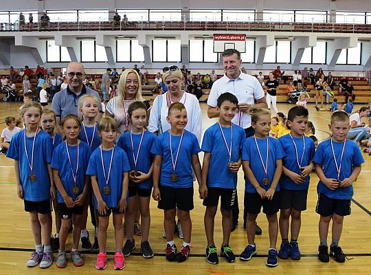 Konkurs Sportowy dla Szkół Podstawowych „Kto z nas 25198