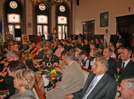 Dzień Edukacji - podziękowania i Nagrody 936