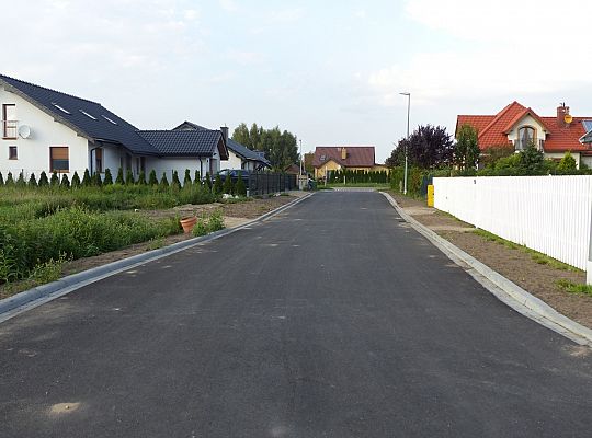 Batalionu Zośka i gen. Sosabowskiego z asfaltem. 26558