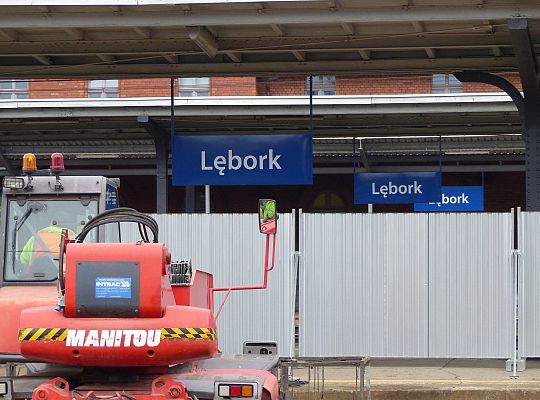 Kopią tunel pod torami kolejowymi 26614