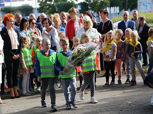 Dzień Sybiraka. Kwiaty i znicze pod Pomnikiem 26736