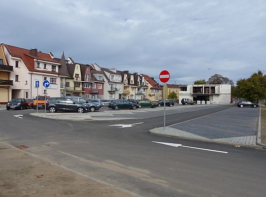 Parking, kanalizacja deszczowa i kolektory. Finał 26826