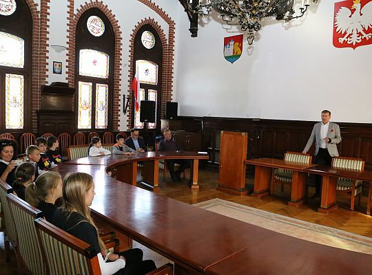 Wizyta Samorządu Uczniowskiego 43 w Ratuszu 26914