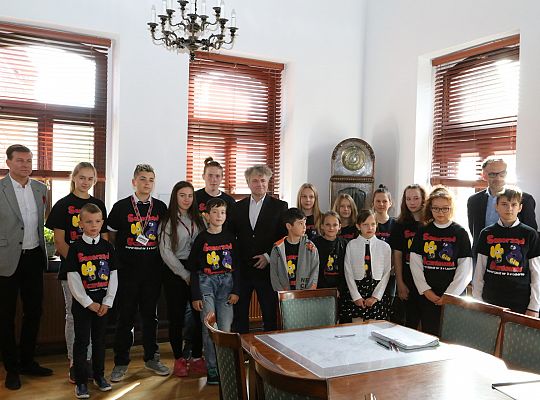 Wizyta Samorządu Uczniowskiego 43 w Ratuszu 26919
