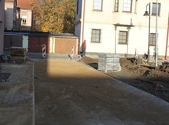 Powstaje parking na zapleczu ulicy Orzeszkowej 27352