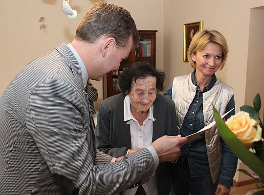 Setne urodziny Cyli Pojawy 27755