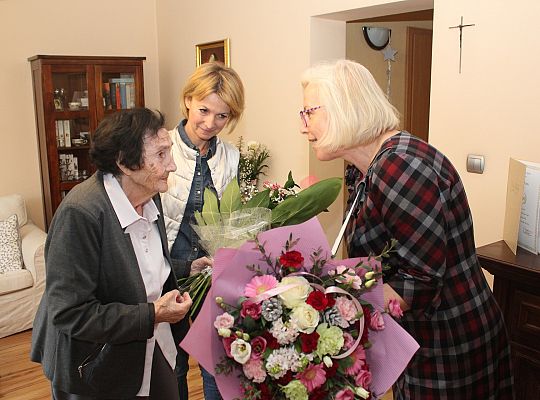 Setne urodziny Cyli Pojawy 27754