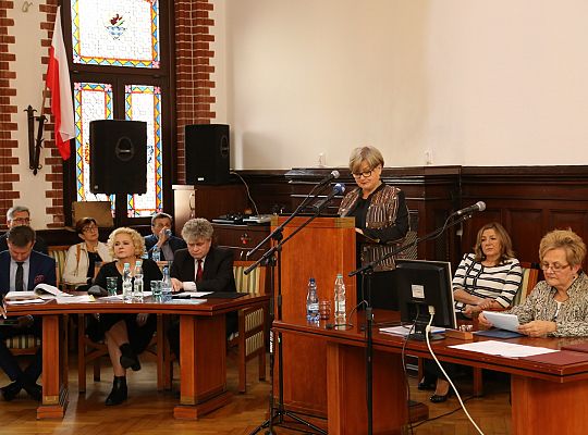 I sesja Rady Miejskiej – Burmistrz i Radni złożyli 27828