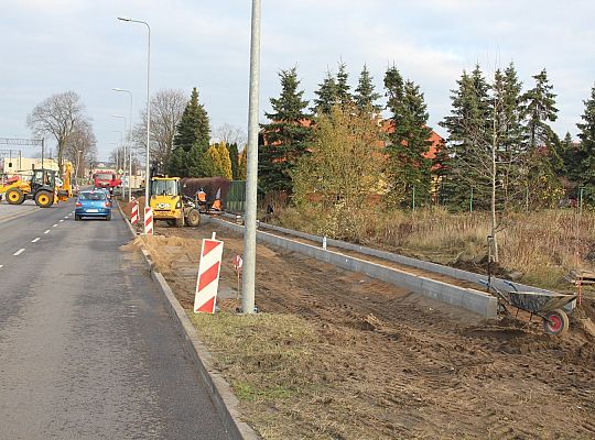 Przy Żeromskiego powstaje parking na 49 pojazdów 27874