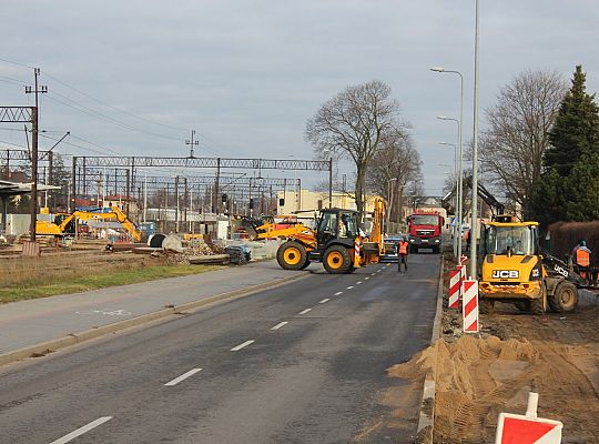 Przy Żeromskiego powstaje parking na 49 pojazdów 27875