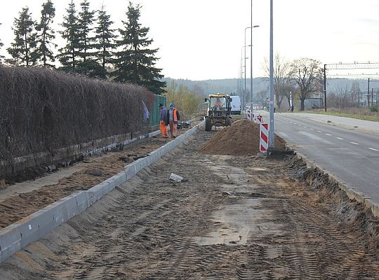 Przy Żeromskiego powstaje parking na 49 pojazdów 27878