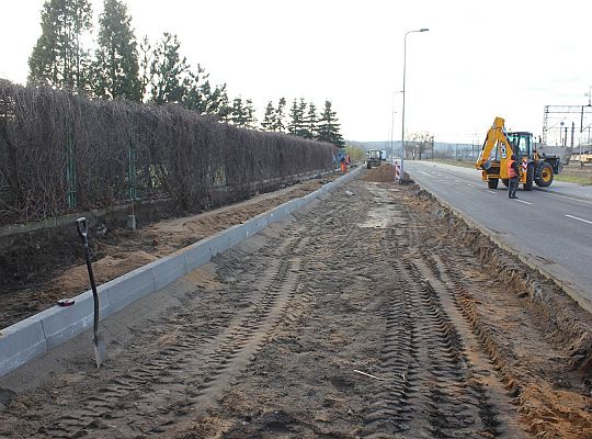 Przy Żeromskiego powstaje parking na 49 pojazdów 27879