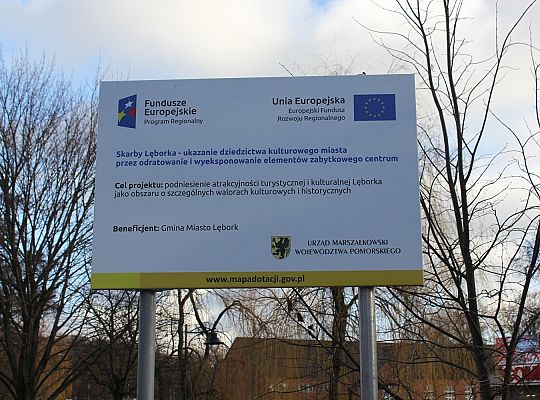 Skwer przy Przymurnej. Zabawa i wypoczynek 28081