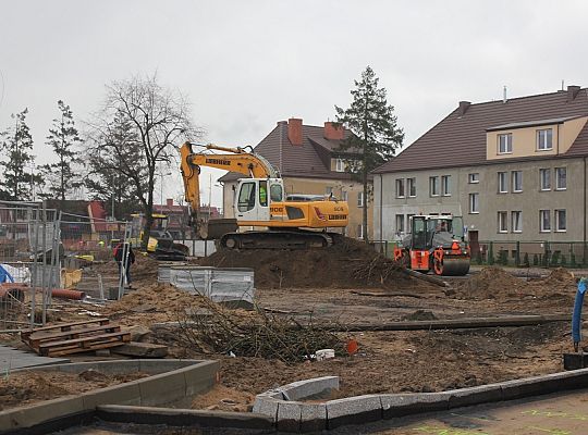 Węzeł Przesiadkowy w budowie. Walce drogowe na 28147