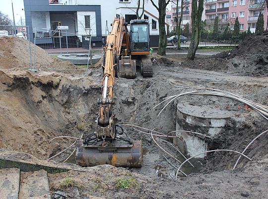 Wykopy w Parku im. Kaczyńskich i na Boh. Monte 28293