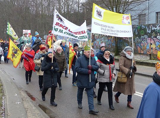 Orszak Trzech Króli przeszedł przez miasto 28387