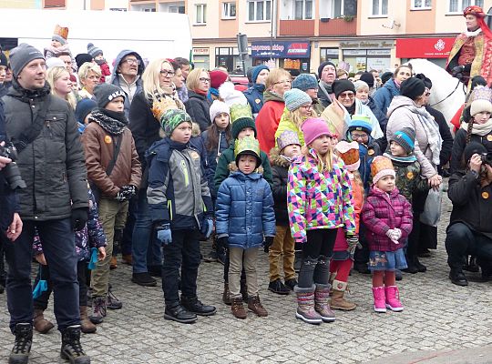 Orszak Trzech Króli przeszedł przez miasto 28397