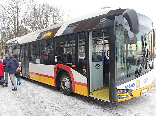 Nowe Solarisy na ulicach Lęborka. Razem będzie ich 28701