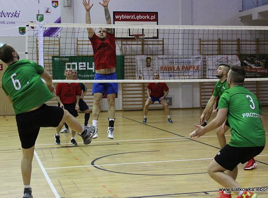 5 kolejka Amatorskiej Ligi Siatkówki w Lęborku 28771