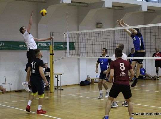 5 kolejka Amatorskiej Ligi Siatkówki w Lęborku 28776