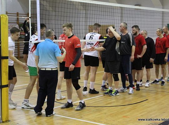 5 kolejka Amatorskiej Ligi Siatkówki w Lęborku 28783