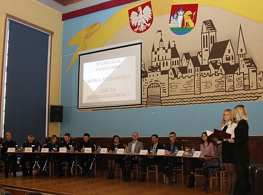 Debatowali o hejcie w życiu publicznym 28789