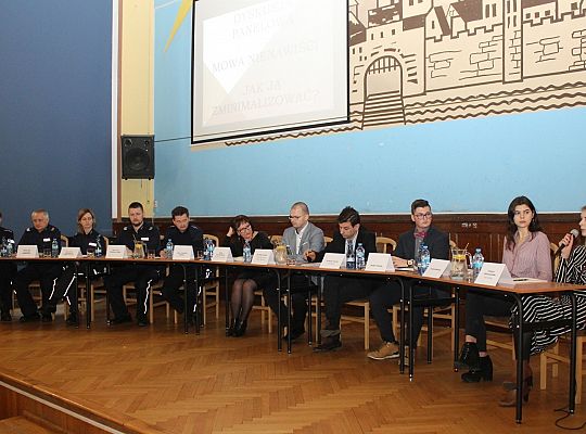 Debatowali o hejcie w życiu publicznym 28808