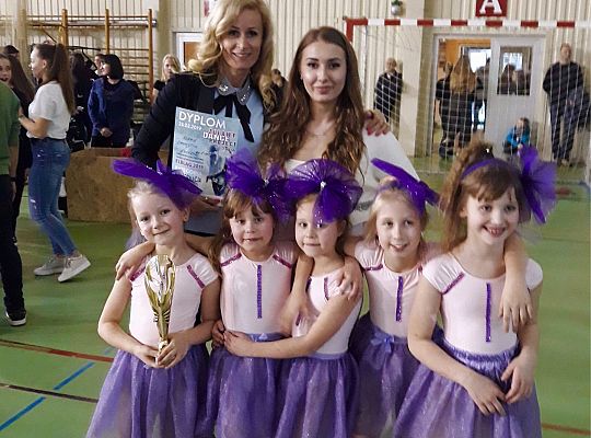 Sukcesy lęborskich tancerek na Turnieju Tanecznym 28988