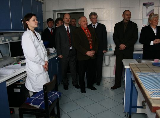 Chromatograf już pracuje w sanepidzie 1004