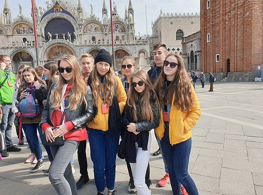 Uczniowie SP 1 w projekcie Erasmus+ zwiedzili 29489