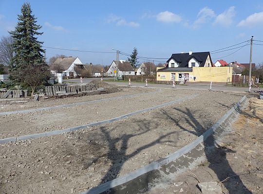 Rozbudowa parkingu przy ulicy ks. Gracza 29512