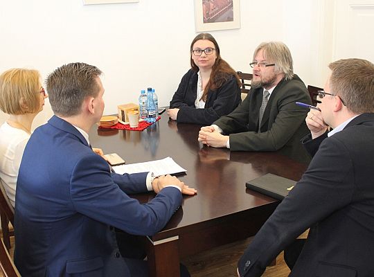 Miasto współrealizuje film “Nieletni inżynierowie” 29542