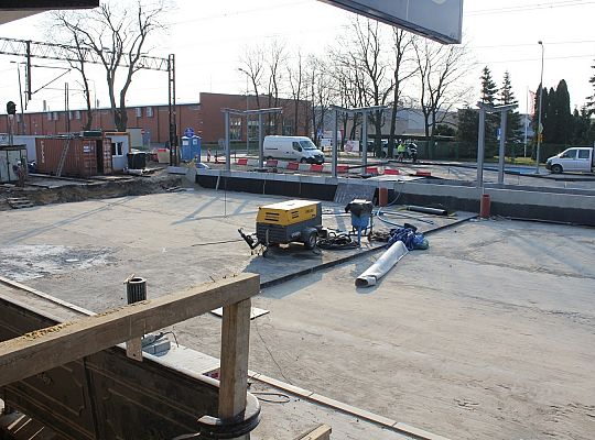 Tunel pod torami kolejowymi coraz bliżej 29657