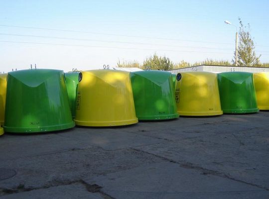 Nowe pojemniki do selektywnej zbiórki odpadów  1022