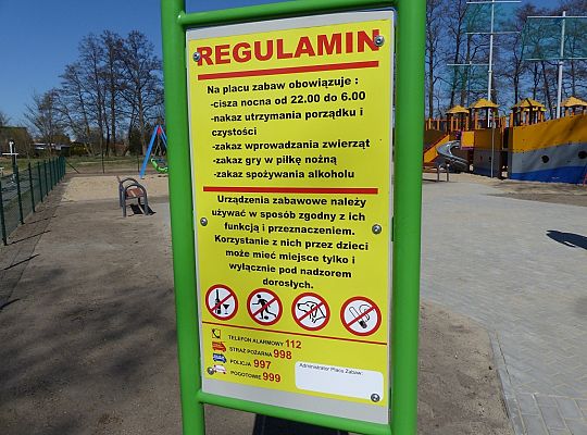 Plac zabaw przy Komuny Paryskiej otwarty! 30042